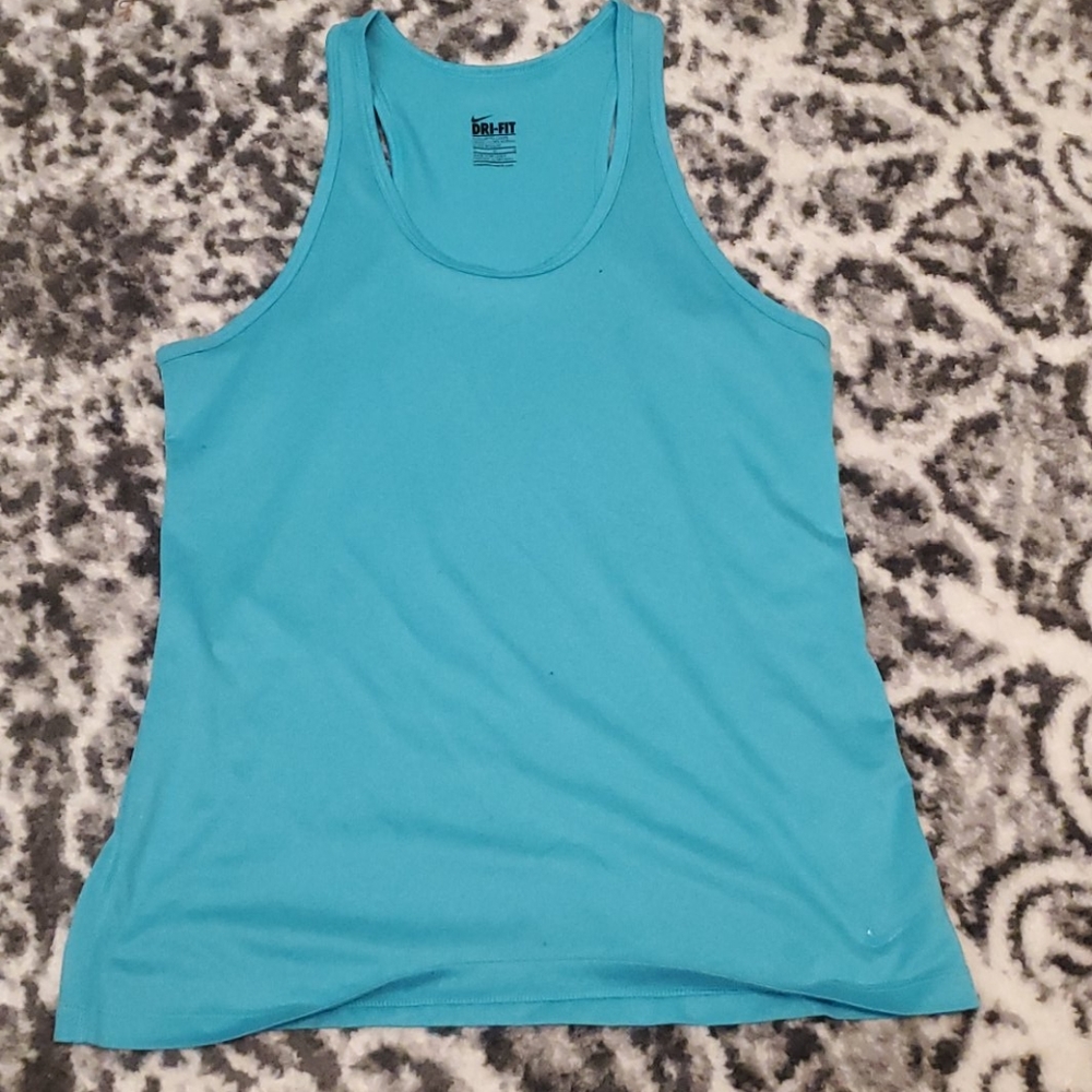 Nike racer back workout tank